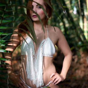 Model - Karla_Aiana footjob