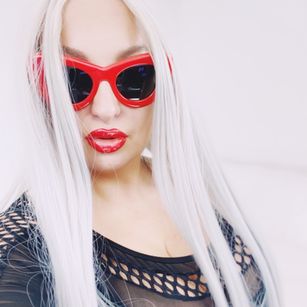 Model - GoddessSarah femdom