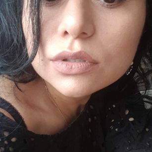 Model - AndreaDivine squirting