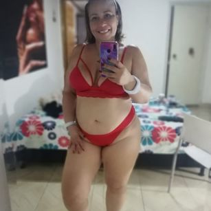 Model - New Mature natural