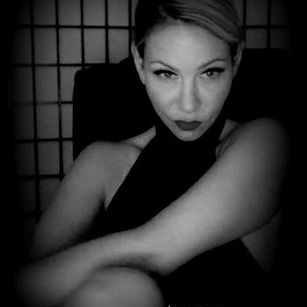 Model - Worship Freya chastity