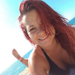 Model - Valeria C striptease