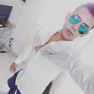 Model - Summers Russo bigass