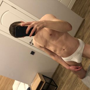 Model - Mar1polo2 man