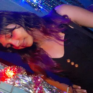 Model - Shaira smart