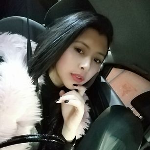 Model - Mia Garcia latina