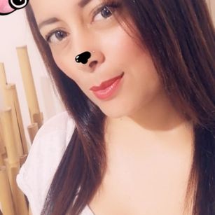 Model - Fabiana Owen feet