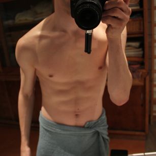 Model - CurvedEuro Norwegian