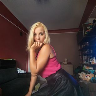 Model - NatalieSexy fastresponse