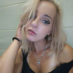 Model - NatalieSexy shoes