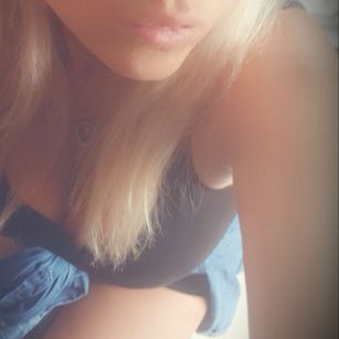 Model - Kkat genuine