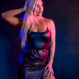 Model - Sorceress Bebe femdom