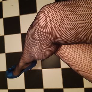 Model - Irish milf milf