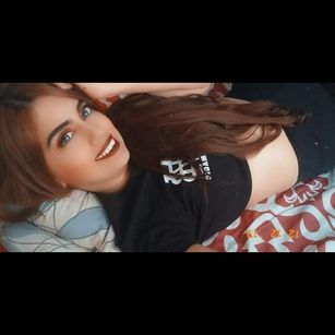 Model - SummissiveGirls4u cum