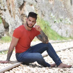 Model - valentinodestroyer monstercock