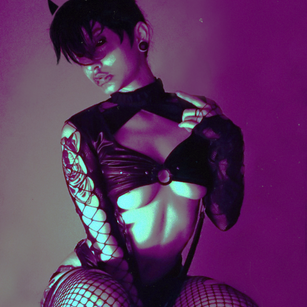 Model - Tina Putina teen