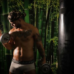 Model - Dirian69 handsome