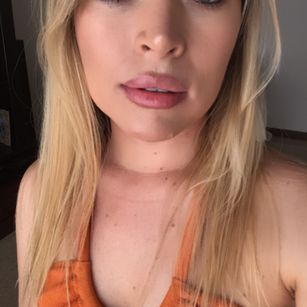 Model - Emma nicegirl