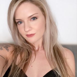 Model - Allie Awesome girlfriend