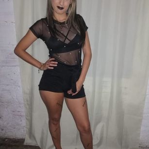 Model - AHotAss4U play