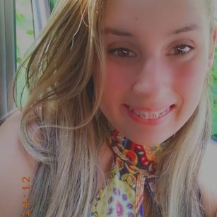 Model - AHotAss4U squirt