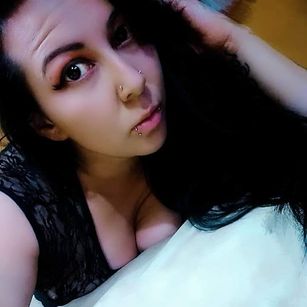 Model - ZATRICAXHORNY anal