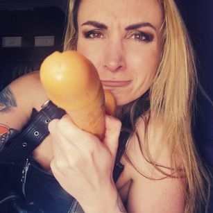 Model - Megara Furie humiliation