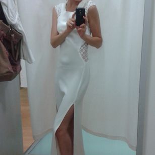 Model - German Sexgoddess smalltits