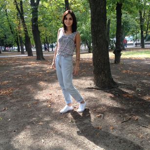 Model - Leila Wild heels