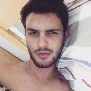 Model - Enzzo Ferraz Hot