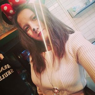 Model - Zaya Cassidy joi