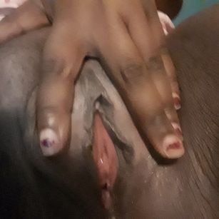 Model - BBWEbonyChickSA bigtits