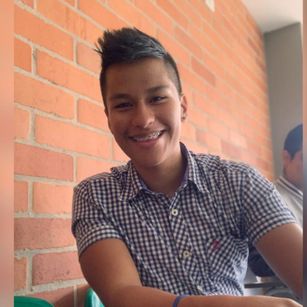 Model - Dominic Silva muscle