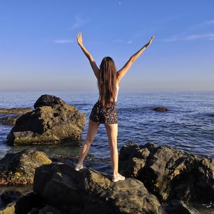 Model - Vika5Sun Hot