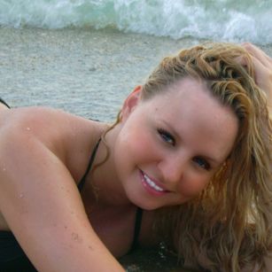 Model - LauraSky bigtits