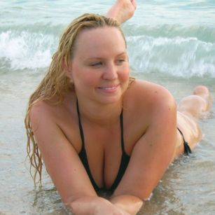 Model - LauraSky fetish