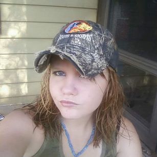 Model - BerriesNCream Bicurious