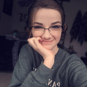 Model - Ruthy-Pup tease