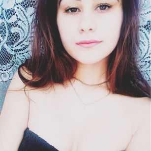 Model - Babyboom skirt