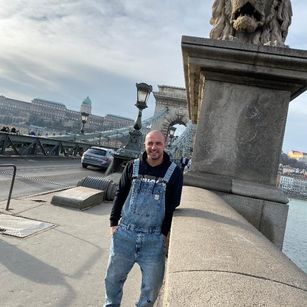 Model - HardApollo humiliation