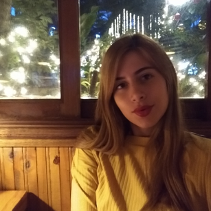 Model - LiannSwarovski cei