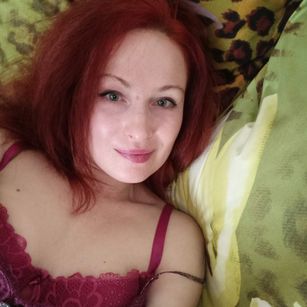 Model - MarleneDietrich striptease