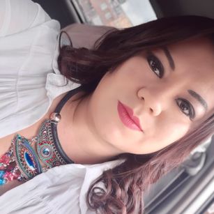 Model - Lorenitahot highheels