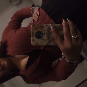 Model - Lorenitahot highheels