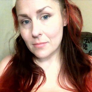 Model - KarmaLynnn Chubby