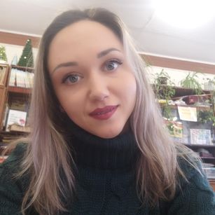 Model - Lorenesa Hot