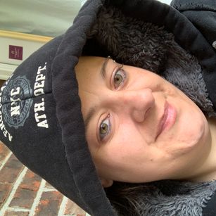 Model - Megan vibrator