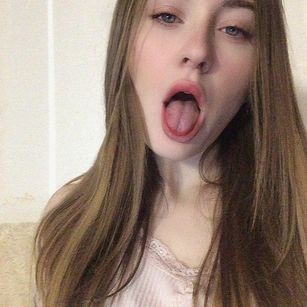 Model - JuicyKitty roleplay