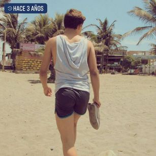 Model - Summers Russo bigass