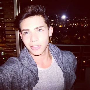 Model - Summers Russo dildo